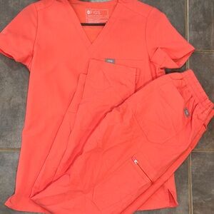 Figs Vibrant Coral Medical Scrub Set